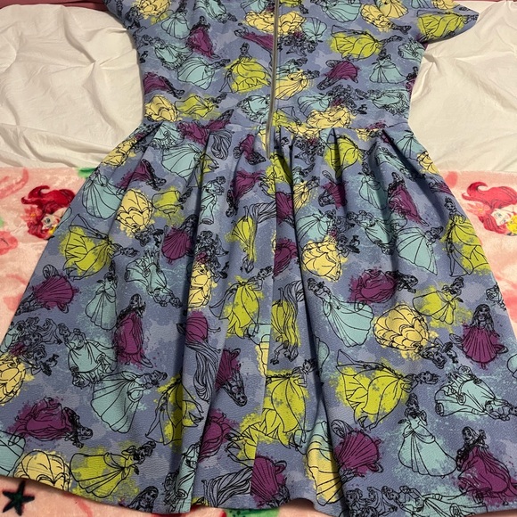 Disney pleated dress - Picture 2 of 2